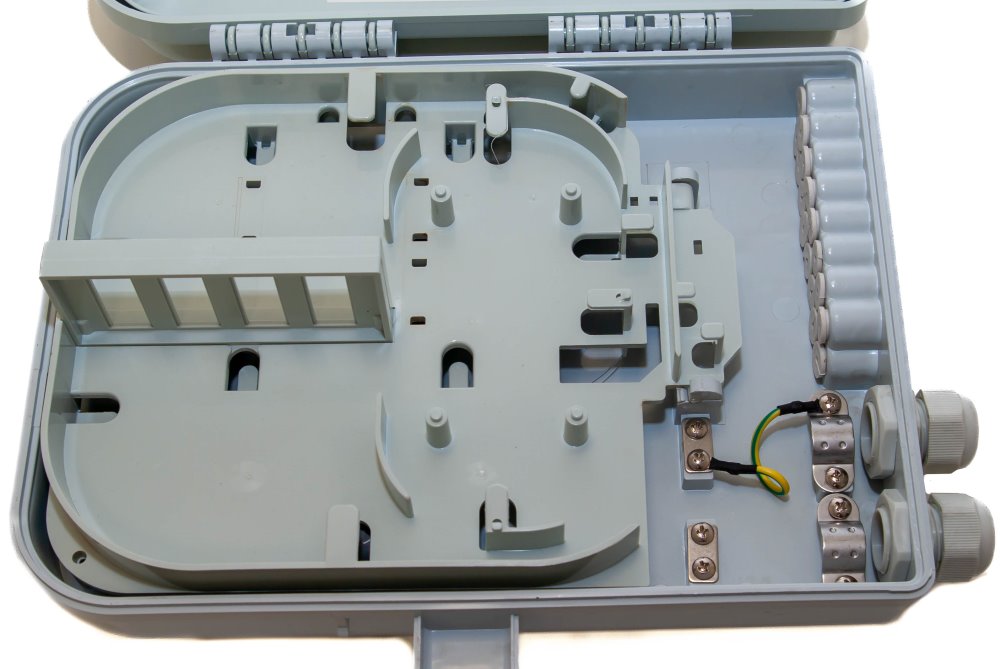 XtendLan plastový rozvaděč pro 16 odboček, 2 kabelové porty, vodotěsný, cívka