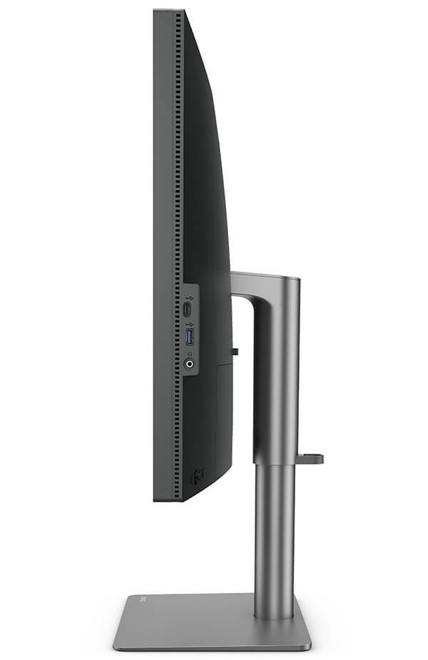 POŠKOZENÝ OBAL - BENQ 32" LED PD3220U/ IPS panel/ 3840x2160/ 20M:1/ 5ms/ 2x HDMI/ DP/ USB/ USB-C/ Thunderbolt/ FF/ LBL/ černý