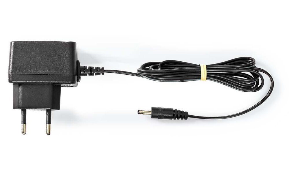 NEDIS předzesilovač/ vstup 1x RCA/ výstup 1x RCA/ 2 kanály/ gramofon/ phono/ automatický/ černý