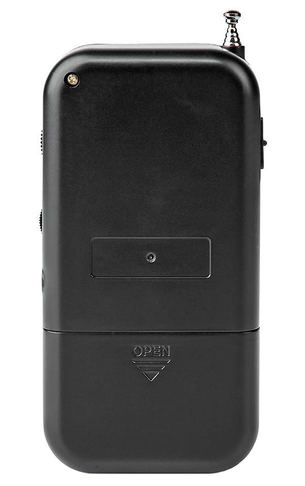 NEDIS přenosné rádio/ AM/ FM/ napájení z baterie/ analogové/ 1.5 W/ výstup pro sluchátka/ hliník/ černé