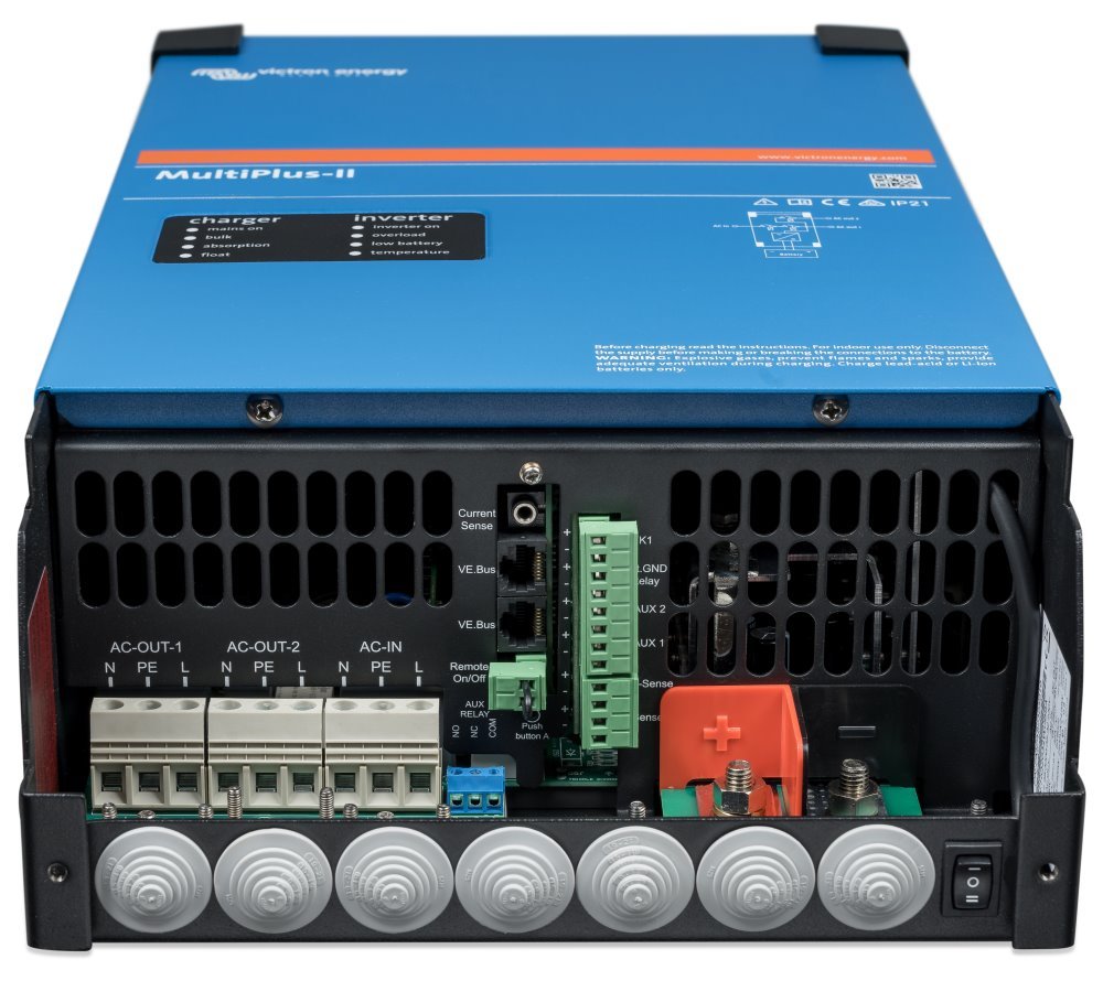 Victron MultiPlus-II hybridní měnič 24V/3000VA/70A-32A