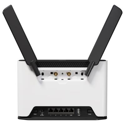 MikroTik Chateau LTE18 ax, 4x GLAN, 1x 2,5 GLAN, 2.4+5GHz, 802.11a/b/g/n/ac/ax, LTE 18, USB 3.0,  L4, indoor