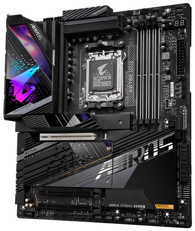 GIGABYTE X670E AORUS XTREME / AMD X670 / AM5 / 4x DDR5 DIMM / 4x M.2 / HDMI / DP / 2x USB-C / WiFi / EATX