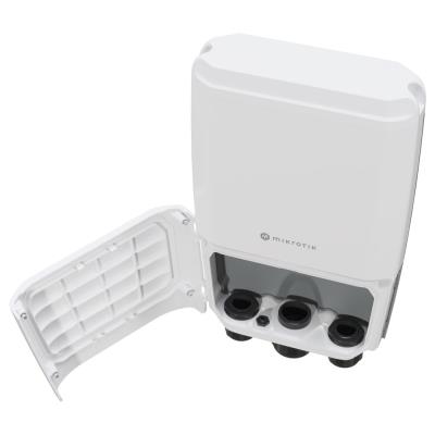 MikroTik FiberBox Plus CRS305, 4x SFP+, 1x GbE, PoE+ in 802.3af/at, IP66, L5