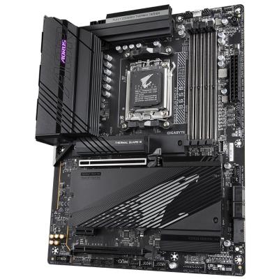 GIGABYTE B650 AORUS PRO AX / AMD B650 / AM5 / 4x DDR5 / 3x M.2 / USB-C / HDMI / WiFi / ATX