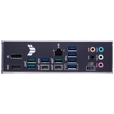 ASUS TUF GAMING X670E-PLUS / AMD X670 / AM5 / 4x DDR5 / 4x M.2 / HDMI / DP / USB-C / ATX