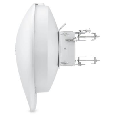 Ubiquiti AirFiber 60 XR - 60 GHz rádio (57-71GHz), PtP, 45 dBi, SFP+ port, 5 GHz záloha, 2.7+ Gbps propustnost