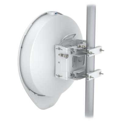 Ubiquiti AirFiber 60 XR - 60 GHz rádio (57-71GHz), PtP, 45 dBi, SFP+ port, 5 GHz záloha, 2.7+ Gbps propustnost