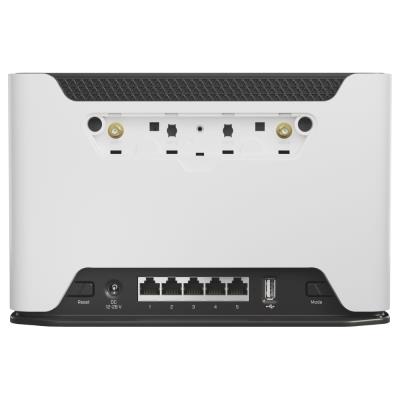 MikroTik Chateau LTE6, 5x GLAN, 2.4+5GHz, 802.11a/b/g/n/ac, USB 2.0, LTE 6, L4, indoor