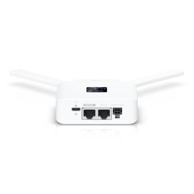 Ubiquiti Mobile Router - LTE router, Wi-Fi 2,4 GHz, krytí IP66, GPS, PoE In, PoE Out, 802.3af/at