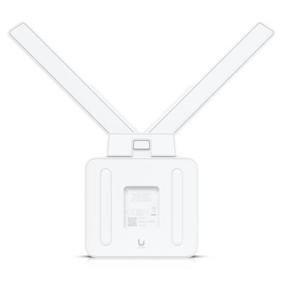 Ubiquiti Mobile Router - LTE router, Wi-Fi 2,4 GHz, krytí IP66, GPS, PoE In, PoE Out, 802.3af/at