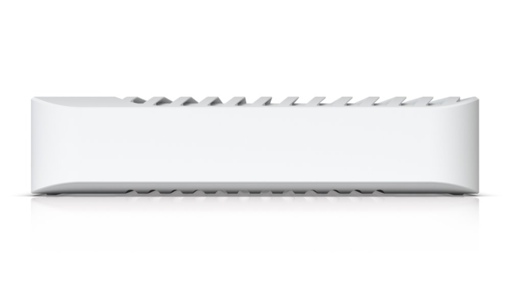 Ubiquiti UniFi Switch Pro 8 PoE - 8x GbE, 2x SFP+, 6x PoE+, 2x PoE++ (PoE budget 120W)