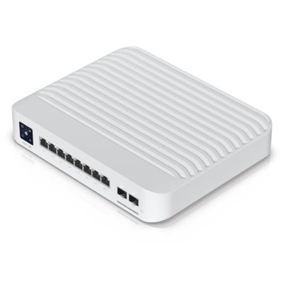 Ubiquiti UniFi Switch Pro 8 PoE - 8x GbE, 2x SFP+, 6x PoE+, 2x PoE++ (PoE budget 120W)
