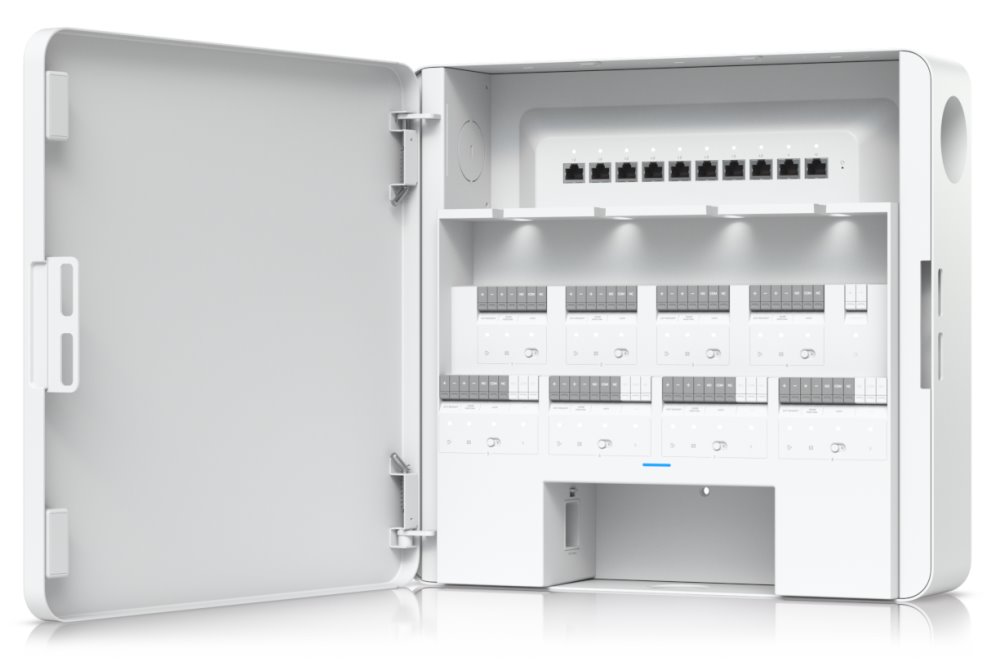 Ubiquiti Enterprise Access Hub - Rozbočovač, 10x GbE, 8x PoE Out 802.3af, 8x relé, 8+8 vstupů, záložní napájení