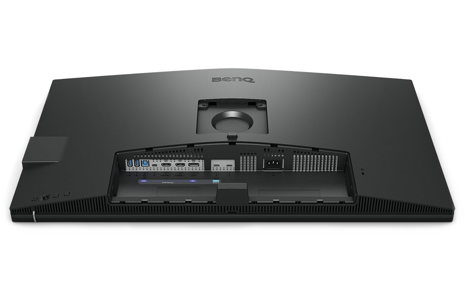 BENQ 32" LED PD3225U/ 3840x2160/ IPS panel/ 2000:1/ 5ms/ 2x HDMI/ DP/ 3x USB/ USB-C/ 3x Thunderbolt/ repro/ černý