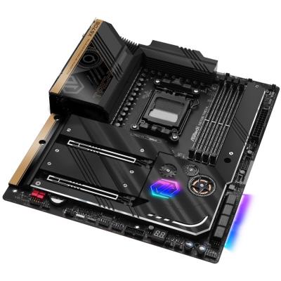 OPRAVENÉ - ASRock X670E Taichi / AMD X670 / AM5 / 4x DDR5 /  4x M.2 / HDMI / 2x USB-C / WiFi / EATX