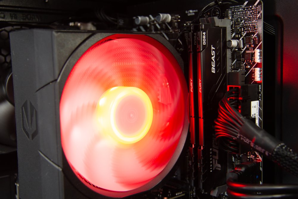 HAL3000 MEGA Gamer Pro 3050 / Intel i5-12400F/ 16GB/ RTX 3050/ 1TB PCIe SSD/ W11