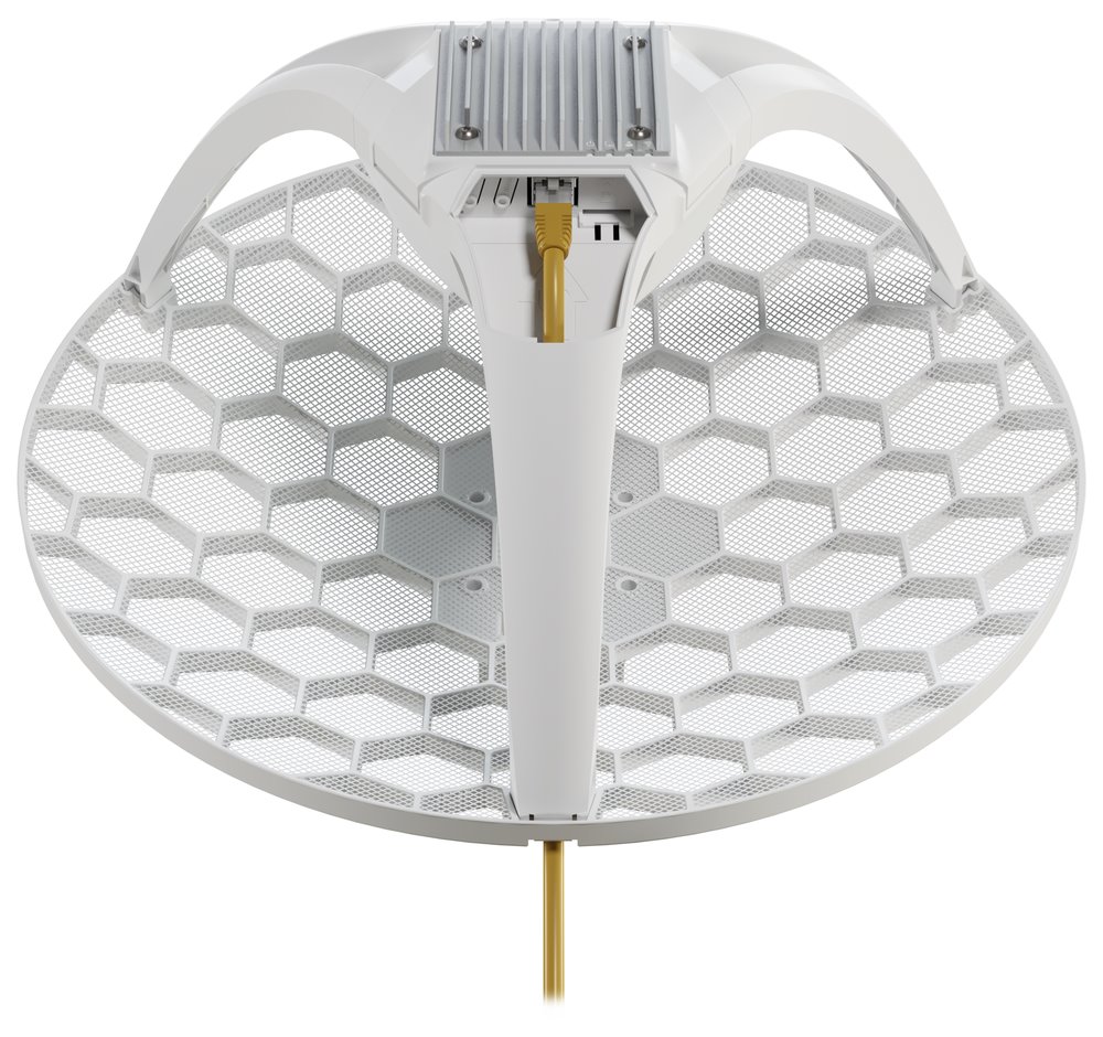 MikroTik RouterBOARD LHG LTE6 kit, 3/4G (LTE) modem, 17dBi, SIM slot, Gbit LAN, L3