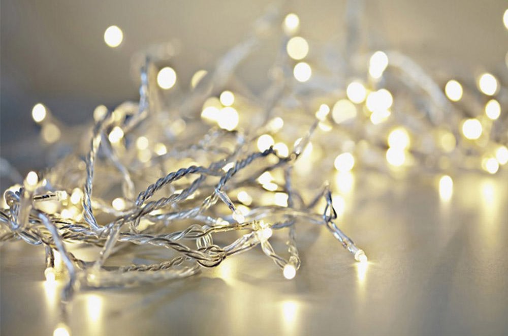 COLORWAY LED řetěz/ vnitřní / 200 LED / délka 20m / teplá bílá/ 8 funkcí/ napájení USB