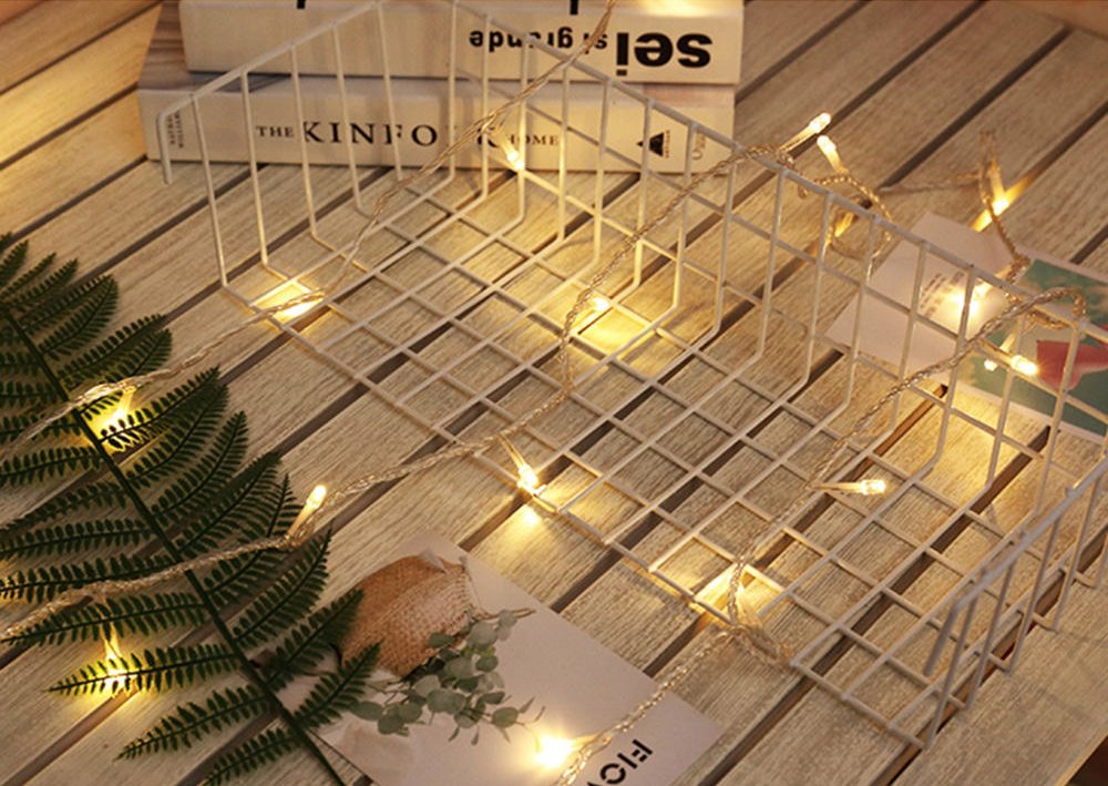 COLORWAY LED řetěz/ vnitřní / 50 LED / délka 5m / teplá bílá/ 8 funkcí/ napájení USB