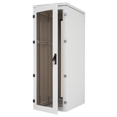 Triton 19" rozvaděč stojanový 32U/600x800 IP54,tříbod.z.,pro montáž chl.j.