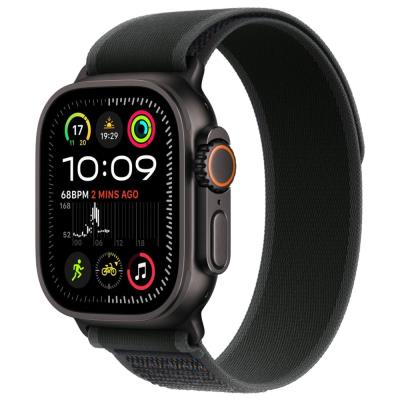 Apple Watch Ultra 2 49mm Černý titan s černým trailovým tahem - M/L