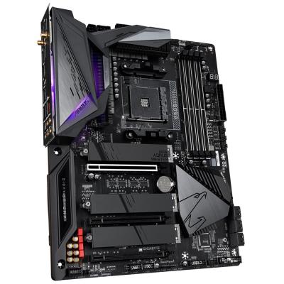 GIGABYTE B550 AORUS MASTER / AMD B550 / AM4 / 4x DDR4 / 3x M.2 / HDMI / USB-C /  WiFi / ATX