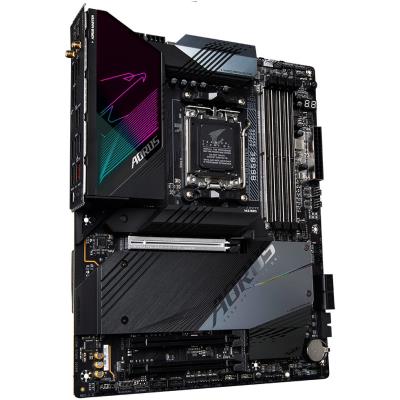 GIGABYTE B650E AORUS MASTER / AMD B650 / AM5 / 4x DDR5 / 4x M.2 / USB-C / HDMI / WiFi / ATX