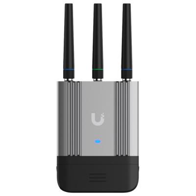 Ubiquiti Mobile Router Industrial - Průmyslový LTE router, Wi-Fi 2,4 GHz, GPS, PoE In, PoE Out, 802.3af/at